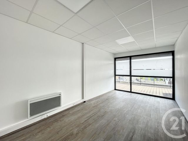 commerce à louer - 70.0 m2 - LANNION - 22 - BRETAGNE - Century 21 Cap Conseils