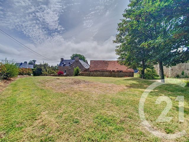 terrain - LANNION - 22