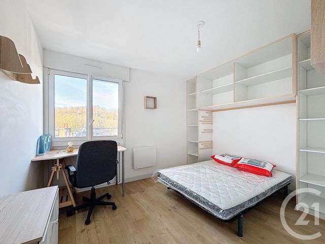 Afficher la photo en grand Appartement F3 à louer - 3 pièces - 64.0 m2 - LANNION - 22 - BRETAGNE - Century 21 Cap Conseils