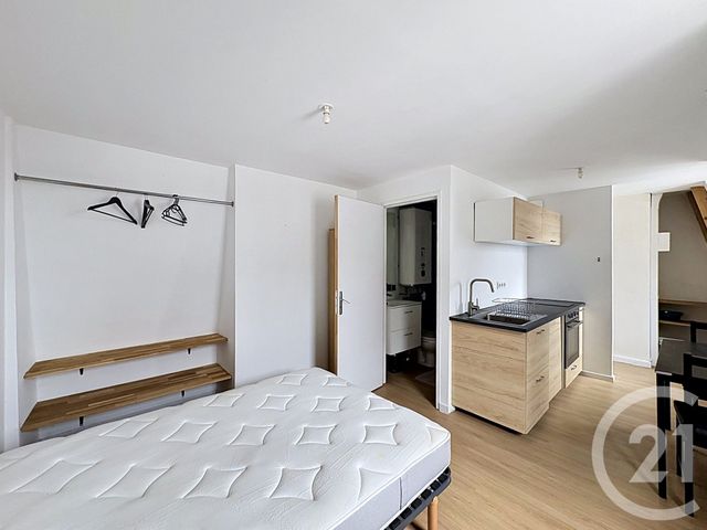 Appartement F1 à louer - 1 pièce - 17.0 m2 - LANNION - 22 - BRETAGNE - Century 21 Cap Conseils