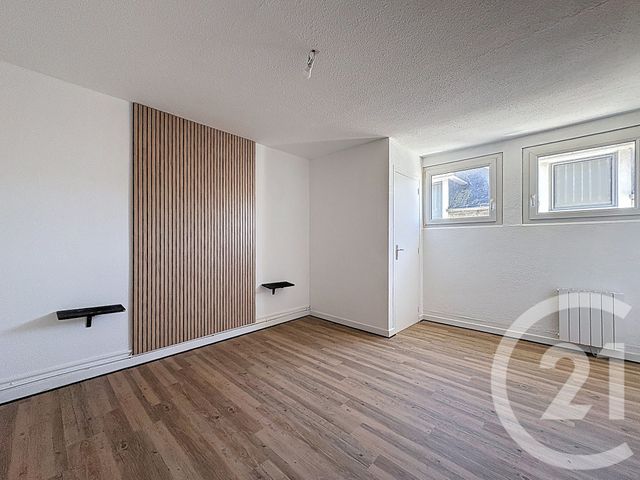 Appartement F2 à louer - 2 pièces - 43.4 m2 - LANNION - 22 - BRETAGNE - Century 21 Cap Conseils