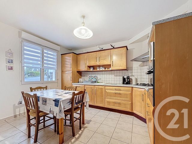 maison à louer - 3 pièces - 82.0 m2 - PLEUMEUR BODOU - 22 - BRETAGNE - Century 21 Cap Conseils