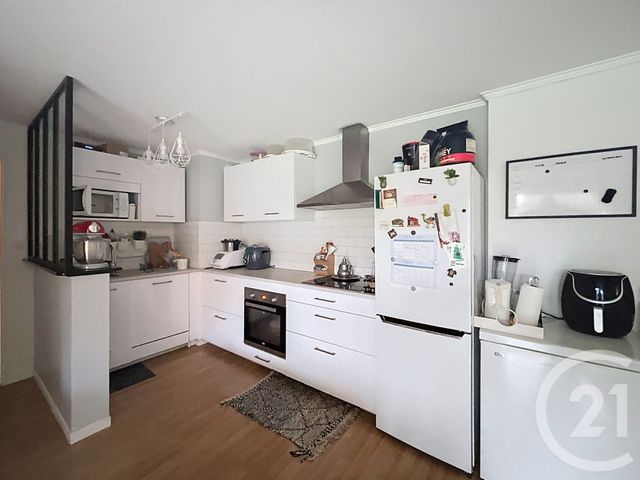 Appartement T3 à vendre - 3 pièces - 58.39 m2 - LANNION - 22 - BRETAGNE - Century 21 Cap Conseils