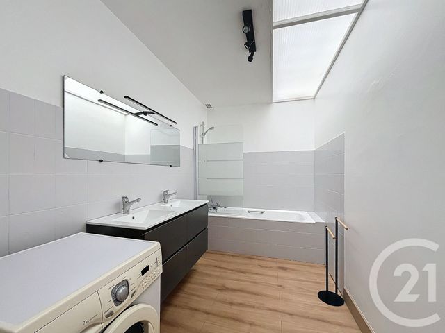 Appartement F3 à louer - 3 pièces - 72.35 m2 - LANNION - 22 - BRETAGNE - Century 21 Cap Conseils