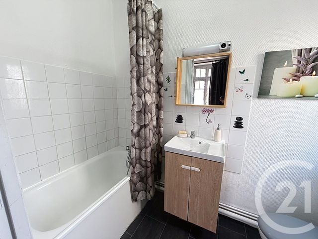 Appartement F2 à vendre - 2 pièces - 33.0 m2 - LANNION - 22 - BRETAGNE - Century 21 Cap Conseils