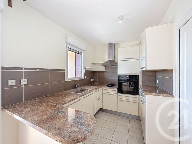 Appartement T3 à vendre - 3 pièces - 71.31 m2 - LANNION - 22 - BRETAGNE - Century 21 Cap Conseils