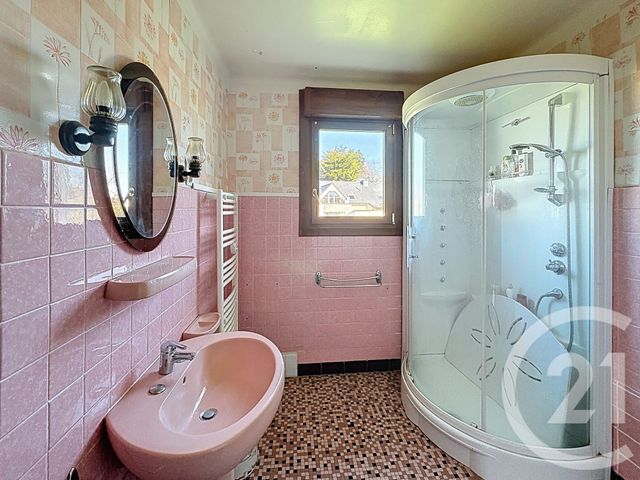 maison à vendre - 8 pièces - 161.0 m2 - TRELEVERN - 22 - BRETAGNE - Century 21 Cap Conseils