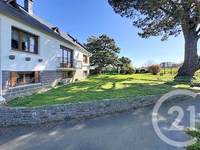 maison à vendre - 8 pièces - 161.0 m2 - TRELEVERN - 22 - BRETAGNE - Century 21 Cap Conseils