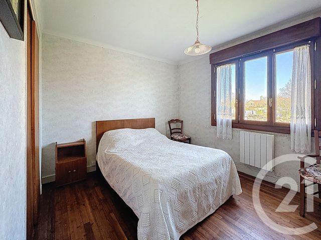 maison à vendre - 8 pièces - 161.0 m2 - TRELEVERN - 22 - BRETAGNE - Century 21 Cap Conseils