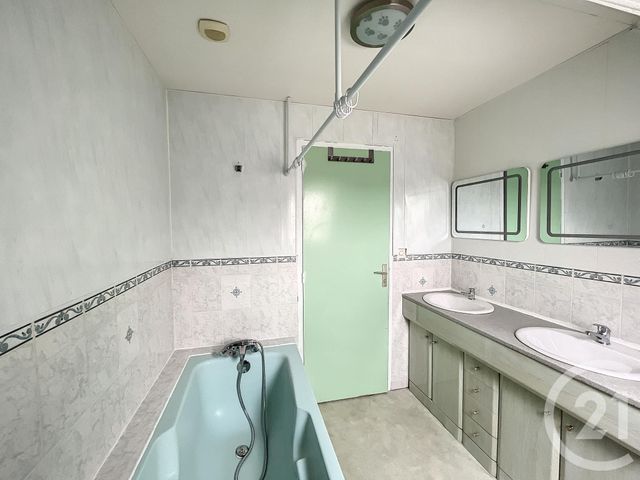 maison à louer - 5 pièces - 103.0 m2 - LANNION - 22 - BRETAGNE - Century 21 Cap Conseils