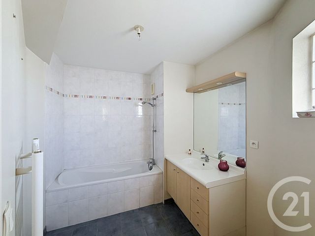 Appartement T4 à vendre - 4 pièces - 96.98 m2 - LANNION - 22 - BRETAGNE - Century 21 Cap Conseils