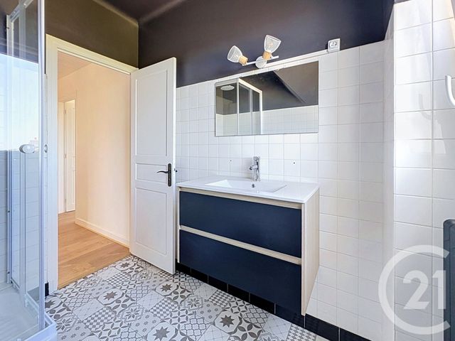 maison à vendre - 7 pièces - 150.0 m2 - TRELEVERN - 22 - BRETAGNE - Century 21 Cap Conseils