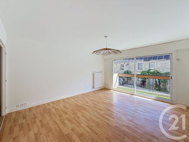 Appartement F3 à vendre - 3 pièces - 70.5 m2 - LANNION - 22 - BRETAGNE - Century 21 Cap Conseils