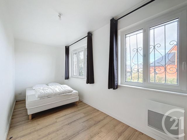 Appartement F3 à louer - 3 pièces - 41.23 m2 - BEGARD - 22 - BRETAGNE - Century 21 Cap Conseils