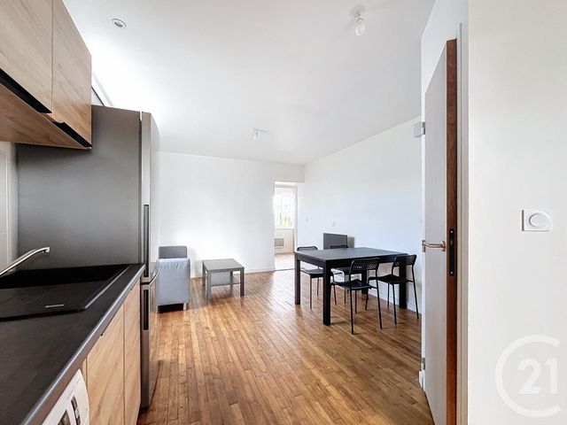 Appartement F3 à louer - 3 pièces - 41.23 m2 - BEGARD - 22 - BRETAGNE - Century 21 Cap Conseils