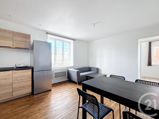 Appartement F3 à louer - 3 pièces - 41.23 m2 - BEGARD - 22 - BRETAGNE - Century 21 Cap Conseils