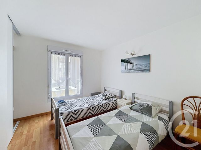 Appartement F4 à vendre - 4 pièces - 85.65 m2 - PERROS GUIREC - 22 - BRETAGNE - Century 21 Cap Conseils