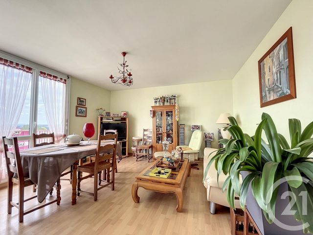 Appartement F2 à vendre - 3 pièces - 67.09 m2 - LANNION - 22 - BRETAGNE - Century 21 Cap Conseils