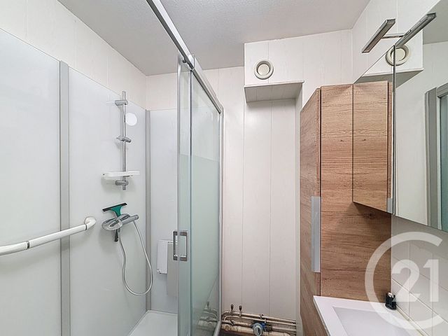 Appartement F4 à vendre - 5 pièces - 116.27 m2 - LANNION - 22 - BRETAGNE - Century 21 Cap Conseils