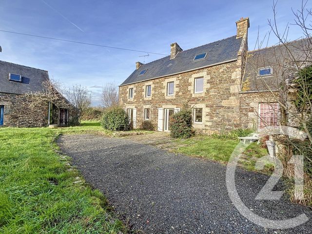 maison à vendre - 9 pièces - 227.0 m2 - PLOUBEZRE - 22 - BRETAGNE - Century 21 Cap Conseils